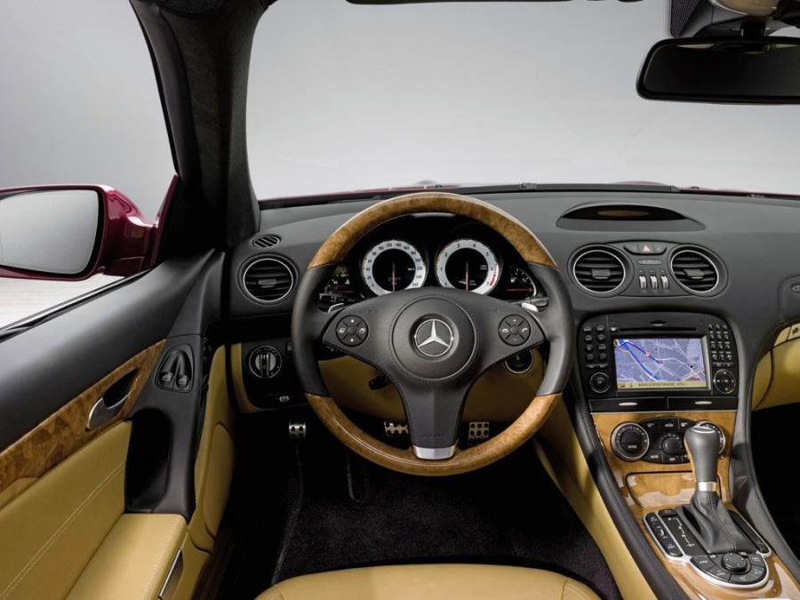  Mercedes-Benz SL-Class 2009 года  (фото 4 из 234)